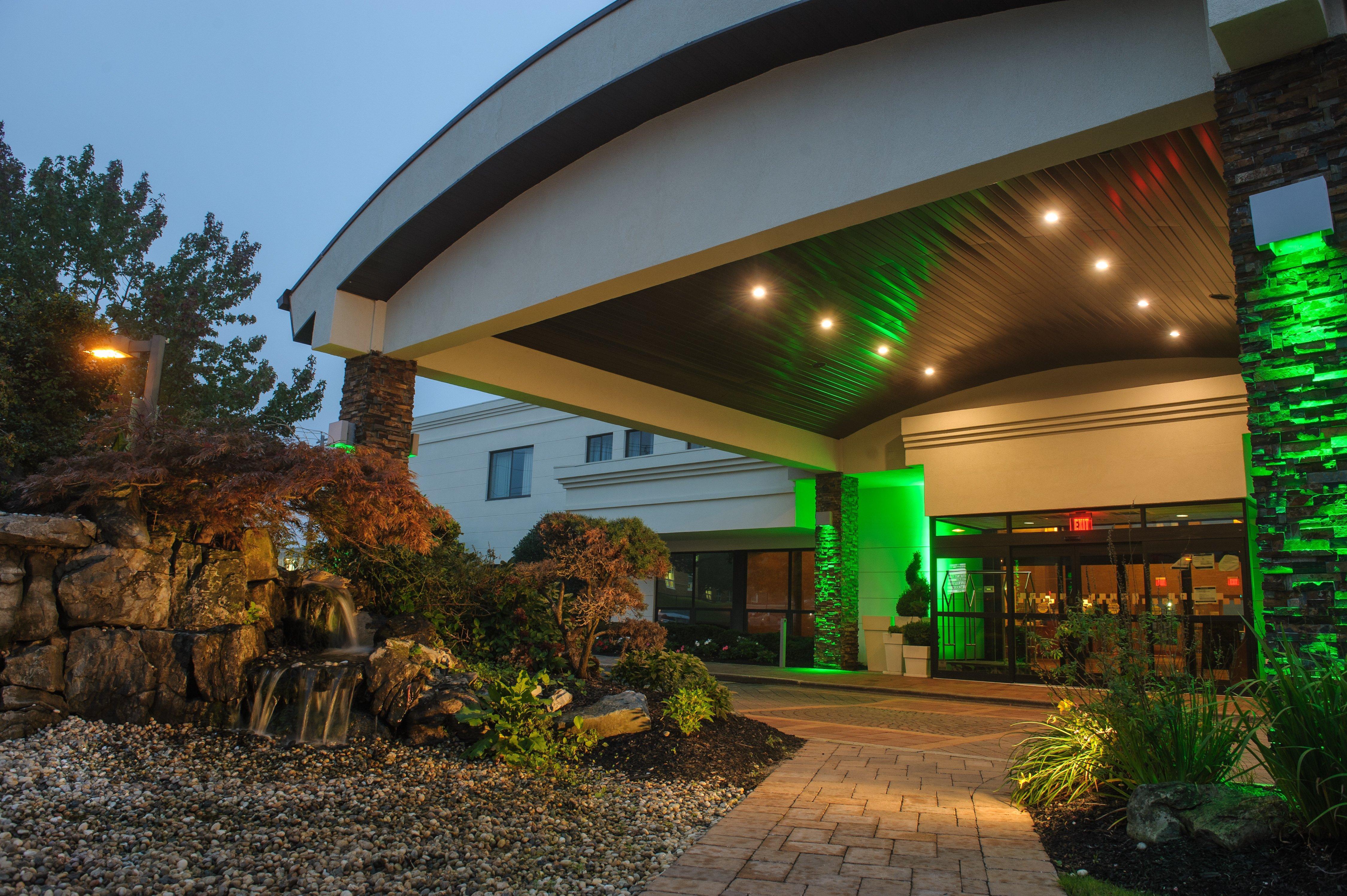 Holiday Inn Plainview-Long Island By Ihg מראה חיצוני תמונה