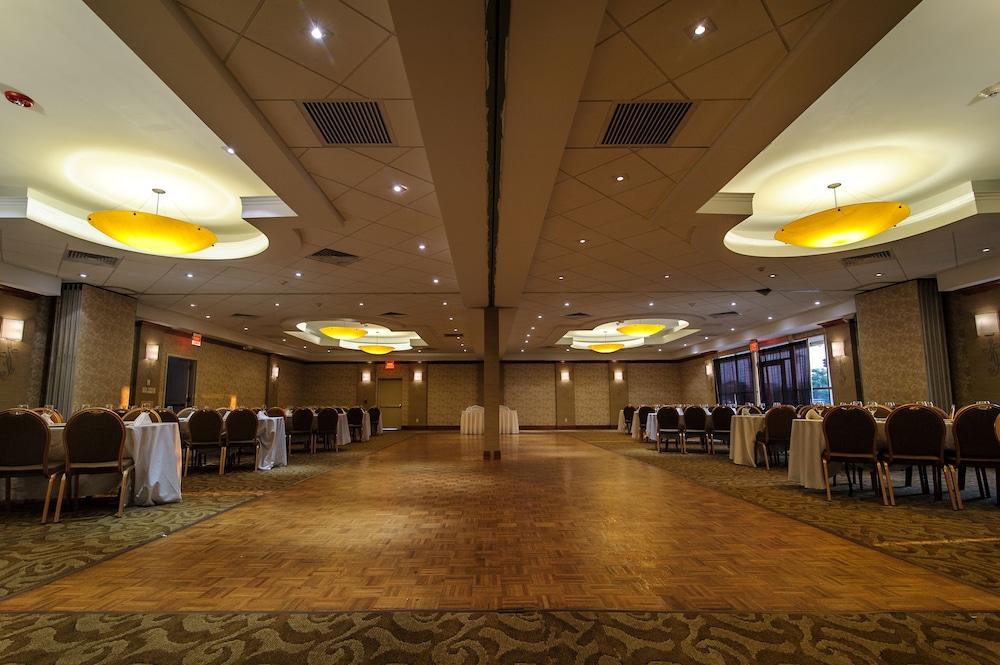Holiday Inn Plainview-Long Island By Ihg מראה חיצוני תמונה