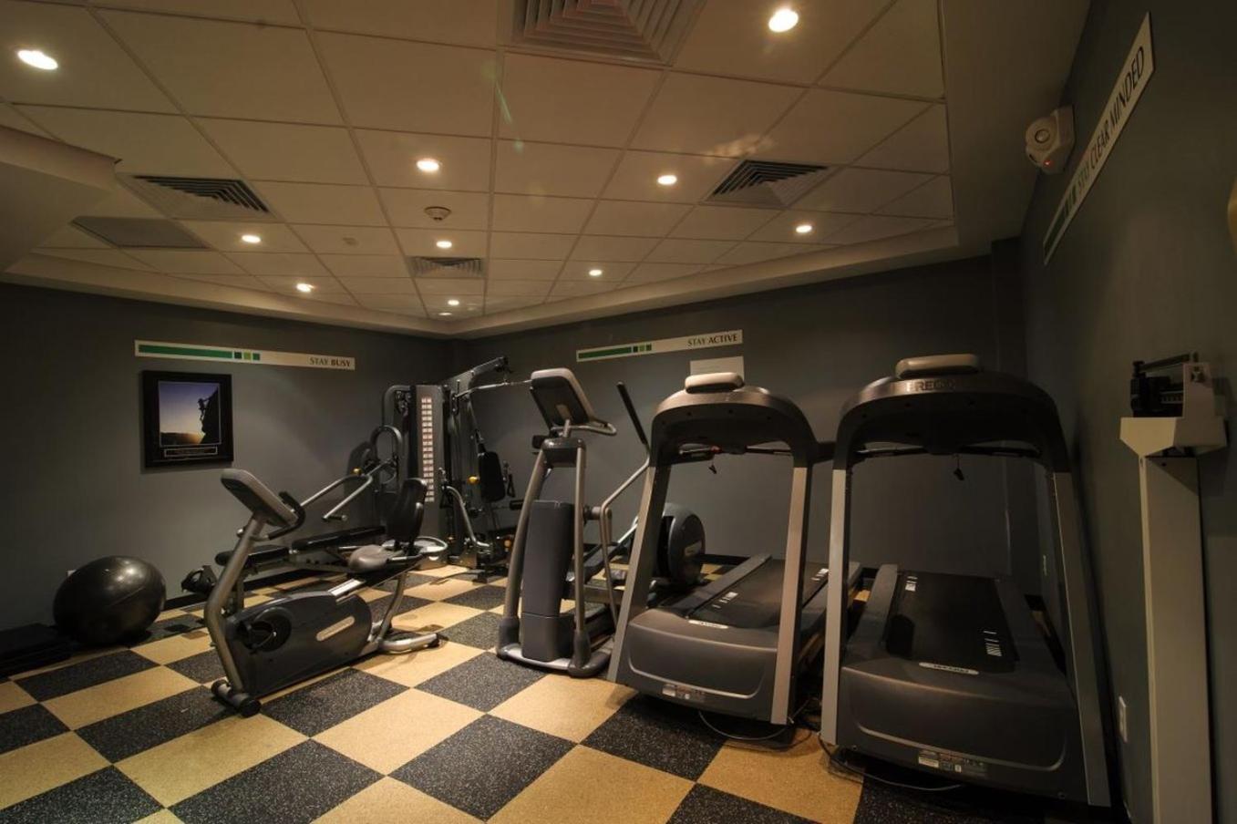 Holiday Inn Plainview-Long Island By Ihg מראה חיצוני תמונה